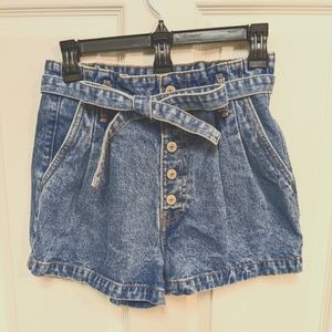 Abercrombie & Fitch denim shorts button up tie waist size 2